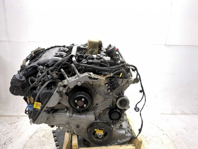 2015 Kia CADENZA (3.3L, VIN 7, 8th digit) Used Engine (Price- 7921)