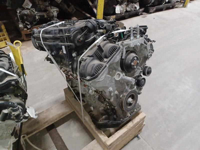 2014 Kia CADENZA (3.3L, VIN 7, 8th digit) Used Engine (Price- 6131)