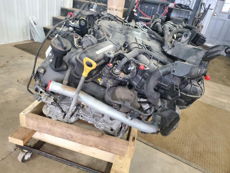 2016 Kia K900 3.8L (VIN 3, 8th digit) Used Engine (Price- 4831)