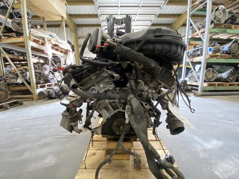 2005 Dodge MAGNUM 2.7L, VIN R (8th digit) Used Engine (Price- 4820)