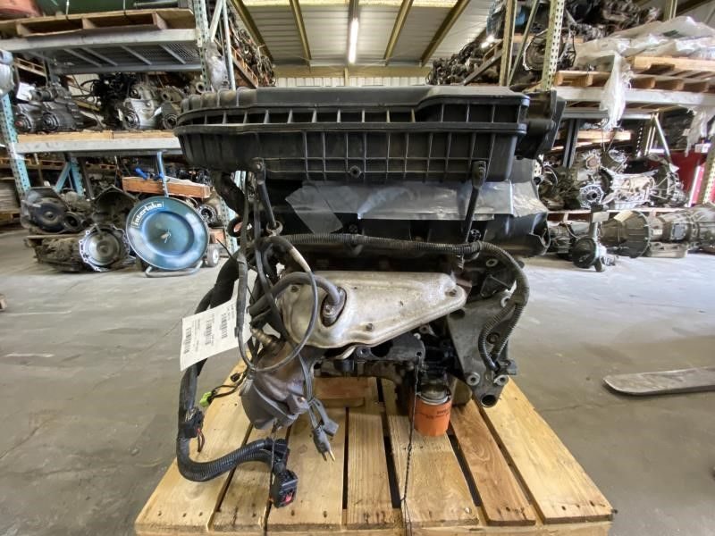 2005 Dodge MAGNUM 2.7L, VIN R (8th digit) Used Engine (Price- 3328)