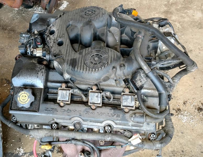 2004 Dodge STRATUS Sdn, 2.7L, VIN R (8th digit), 32 tone ring, w/o leak detection pump port Used Engine (Price- 2600)
