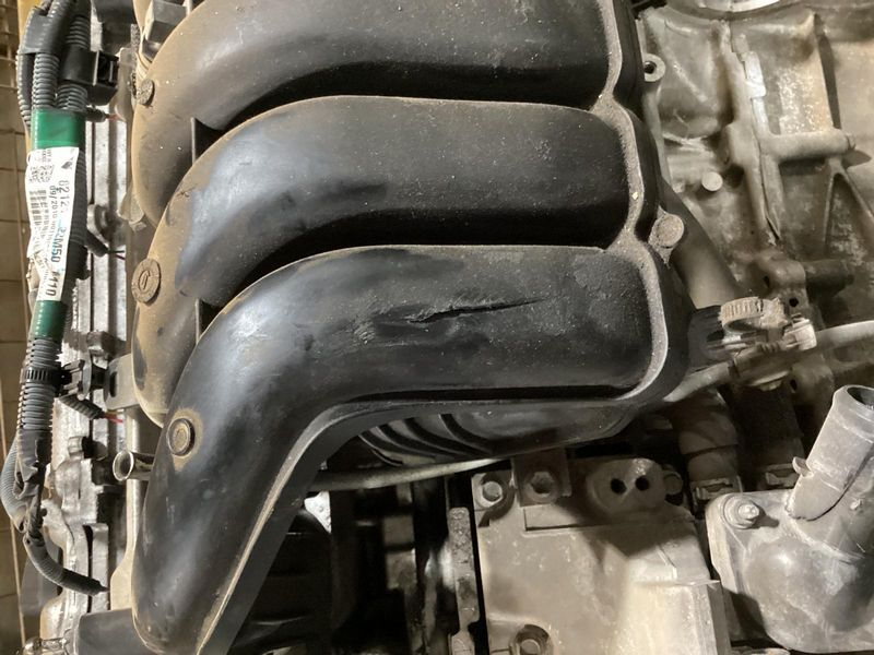 2010 Toyota COROLLA 1.8L (2ZRFE engine with Variable Valve Timing), VIN L (5th digit) Used Engine (Price- 3863)