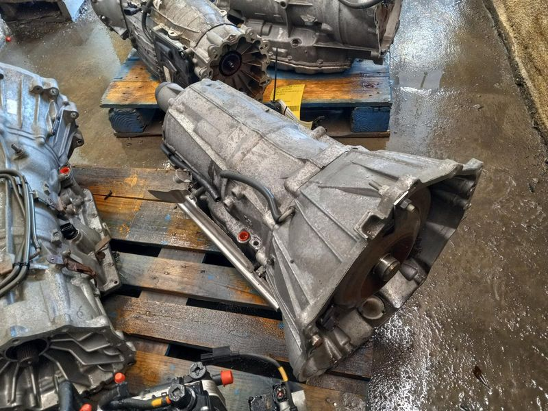 2017 Chevy SILVERADO 1500 AT, 4x2, 5.3L, 8 speed, opt M5U, ID 6U7L Used Transmission (Price- 3036)