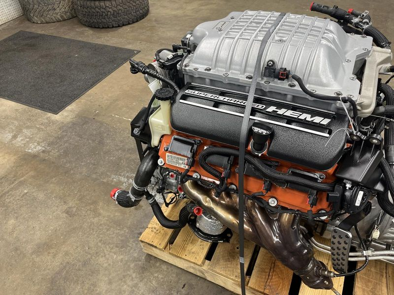 2017 Dodge CHARGER 6.2L (VIN 9, 8th digit) Used Engine (Price- 17214)