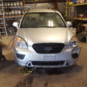 2011 Kia RONDO 2.4L L4 Used Transmission (Price- 1350)